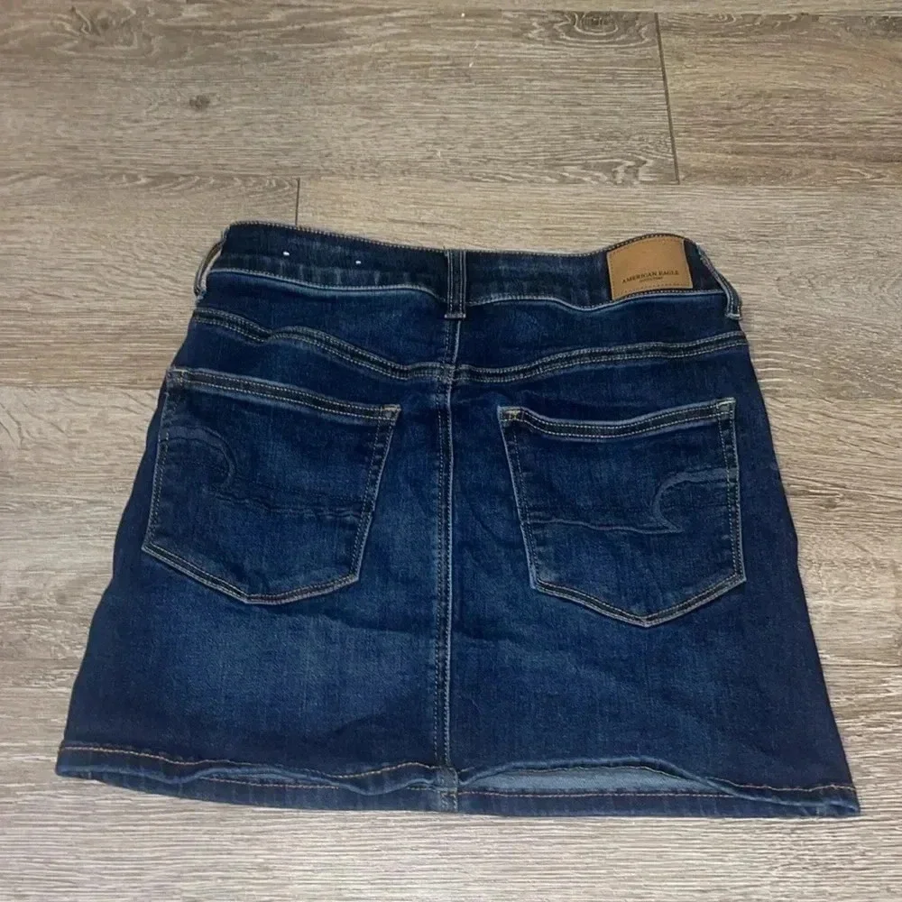 S American Eagle Denim skirt Jean size 2 blue jeans high rise mini